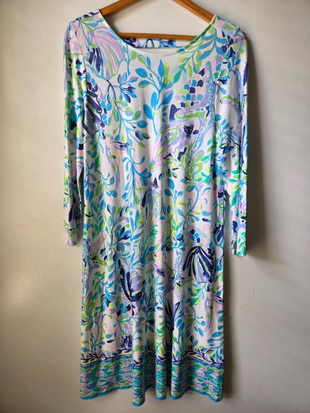 EUC LIKE NEW LILLY PULITZER FLORAL PRINT STRAPPY BACK 3/4 SLEEVES SHIFT DRESS M